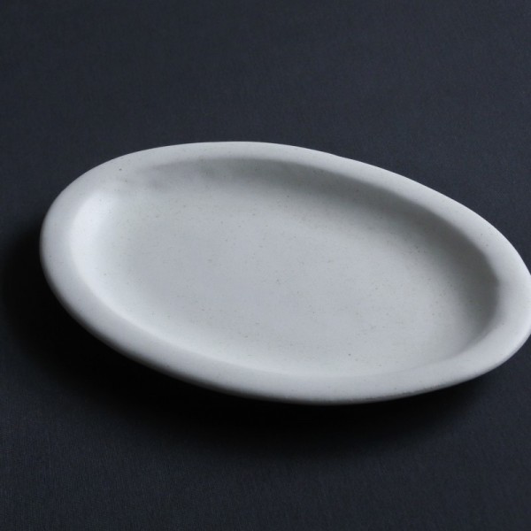 [フルカワゲンゴ]オーバル皿 深め 白釉